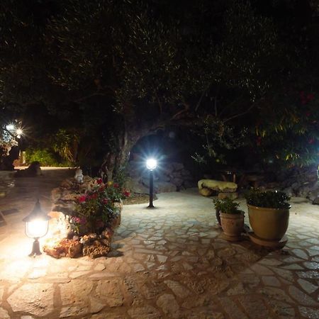 Appartement In Olive Groove House Peloponnesos Western Mani Kalianeika Kültér fotó