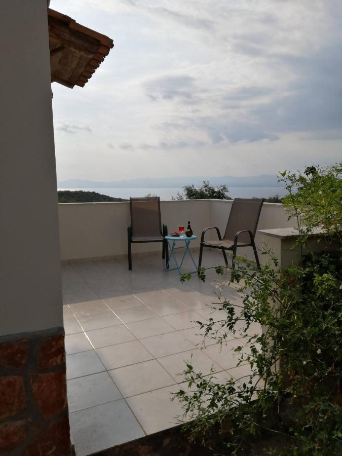 Appartement In Olive Groove House Peloponnesos Western Mani Kalianeika Kültér fotó